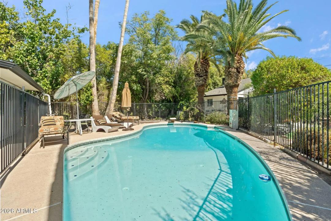 Real Estate Picture 59