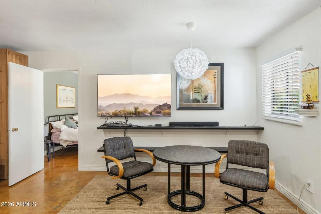 Real Estate Picture 64