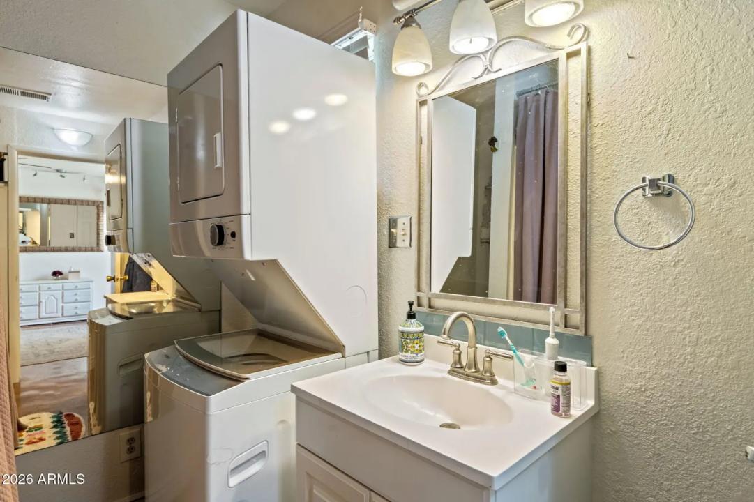 Real Estate Picture 69
