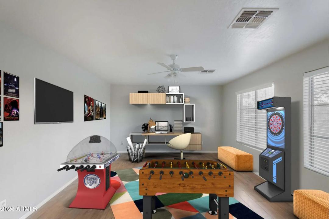 Real Estate Picture 15