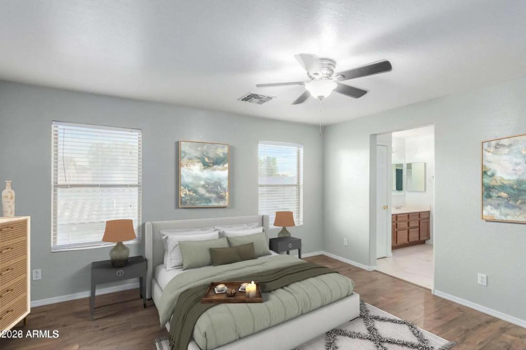 Real Estate Picture 18