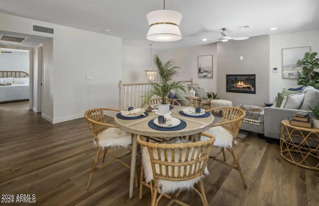 Real Estate Picture 8