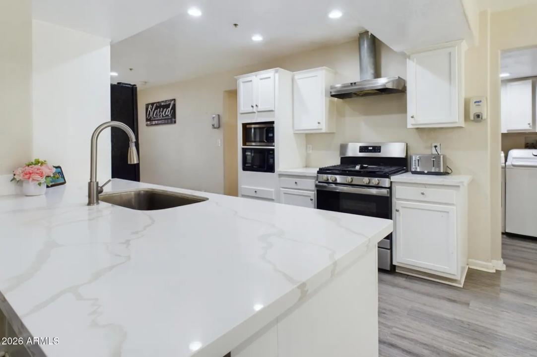 Real Estate Picture 2