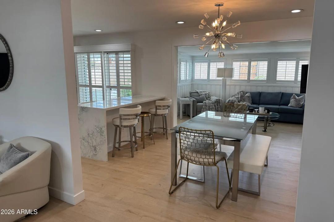 Real Estate Picture 15