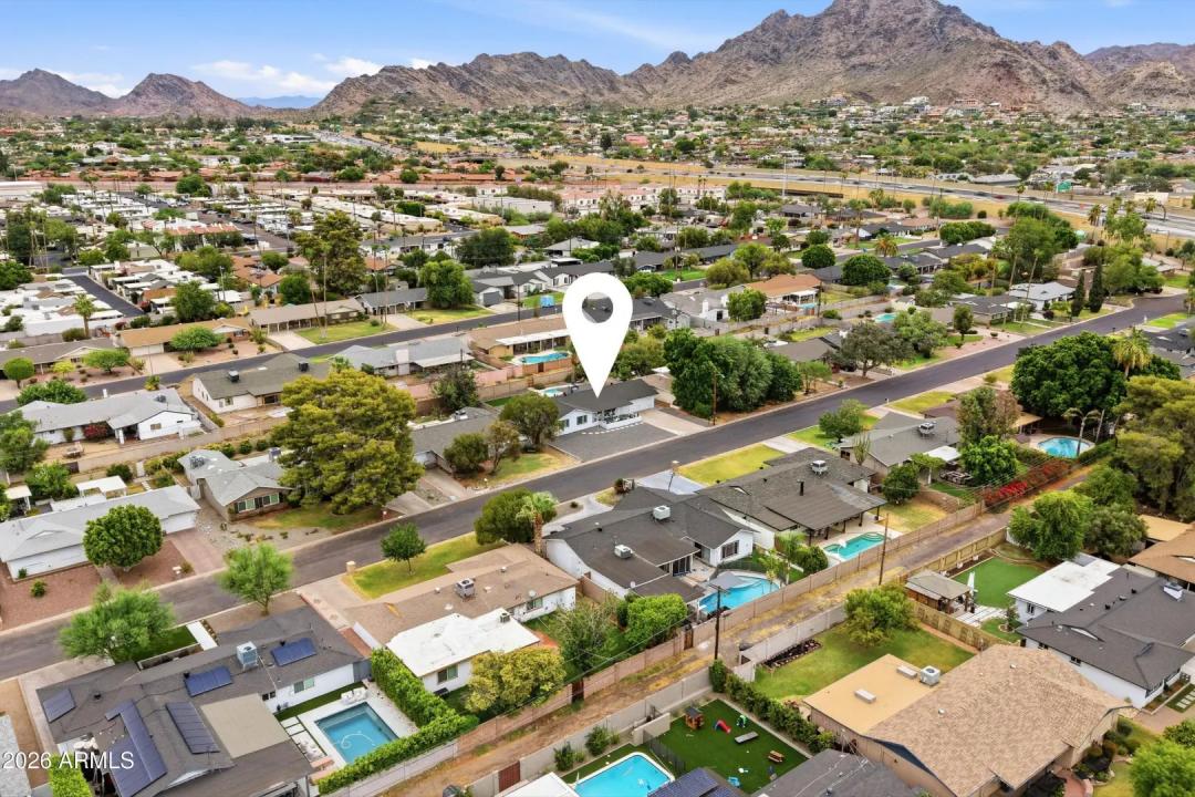 Real Estate Picture 35