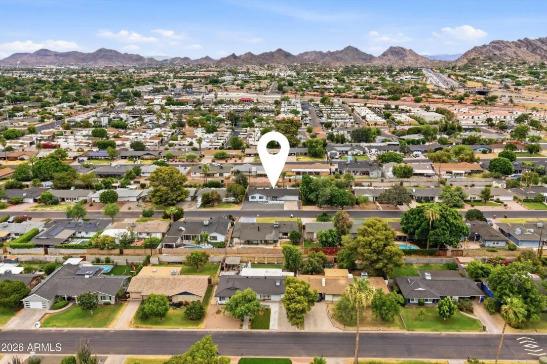 Real Estate Picture 36