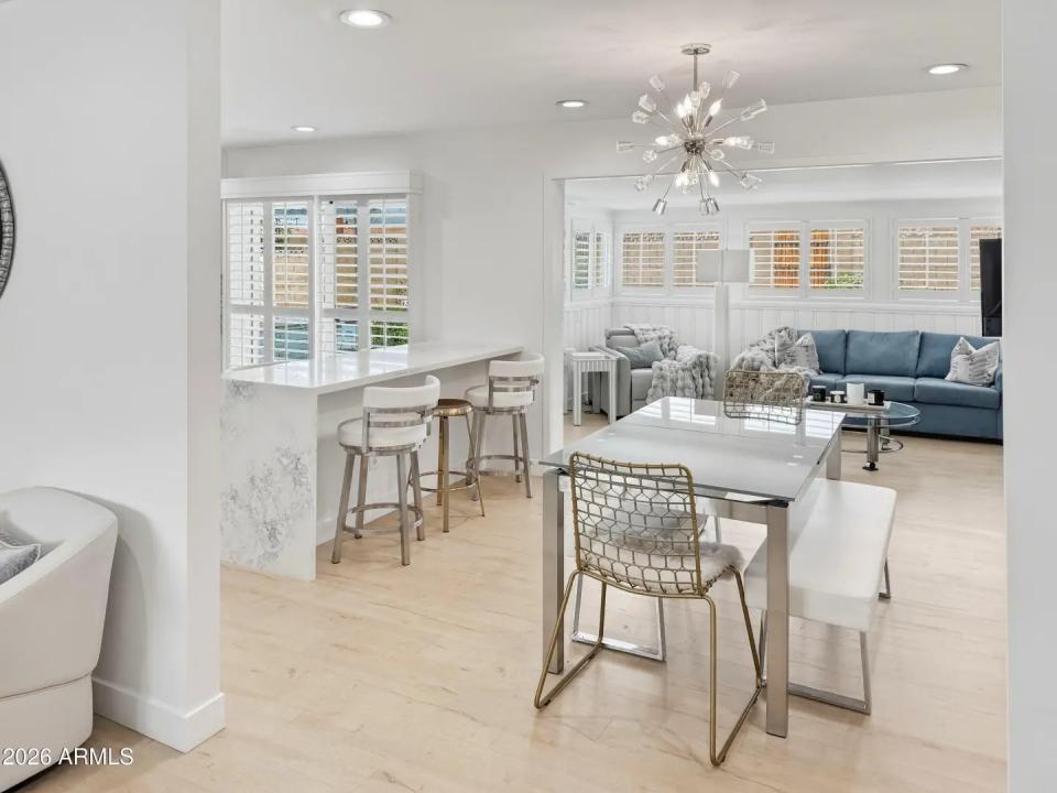 Real Estate Picture 15