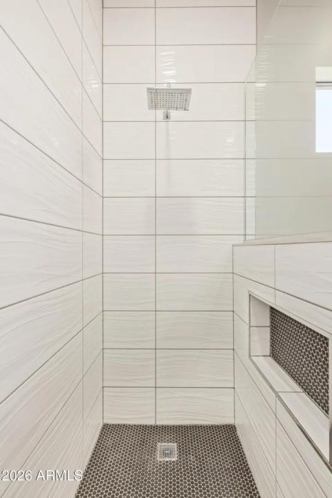 Real Estate Picture 18