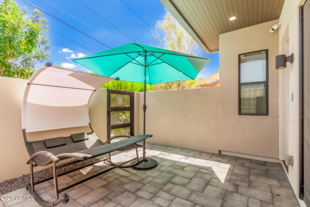 Real Estate Picture 32