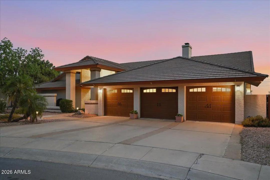 15814 N 12TH Street Phoenix AZ 85022