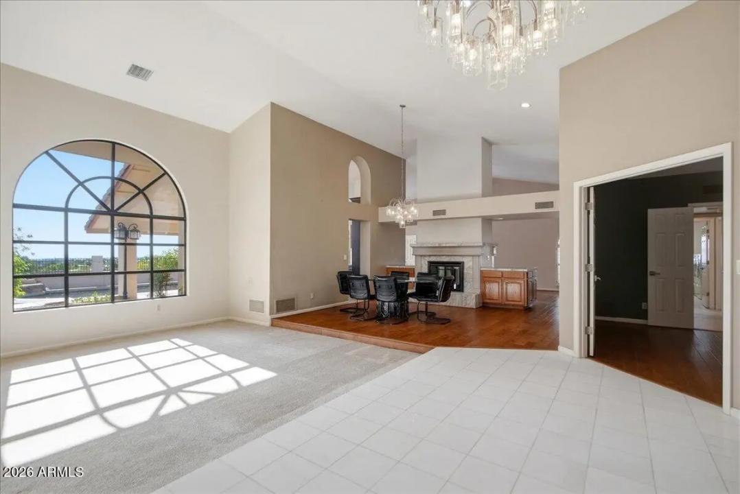 Real Estate Picture 22
