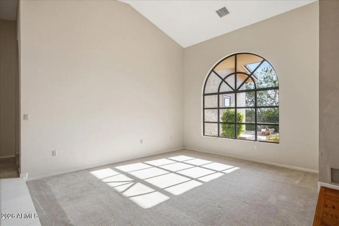 Real Estate Picture 20