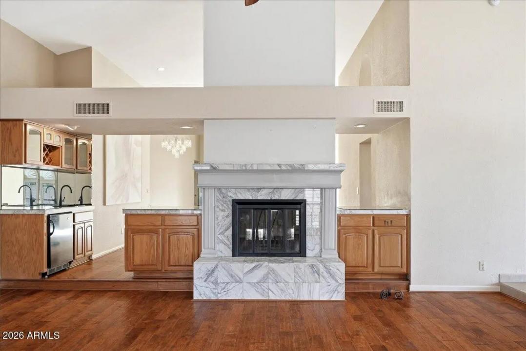 Real Estate Picture 35
