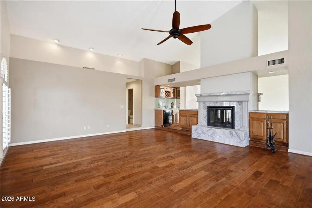 Real Estate Picture 36