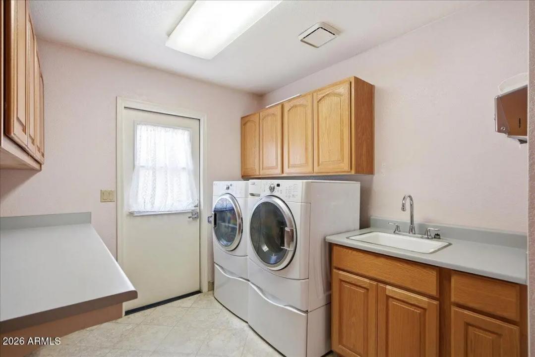Real Estate Picture 54