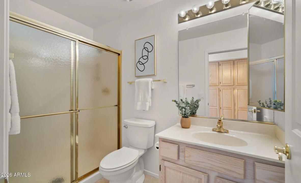Real Estate Picture 12