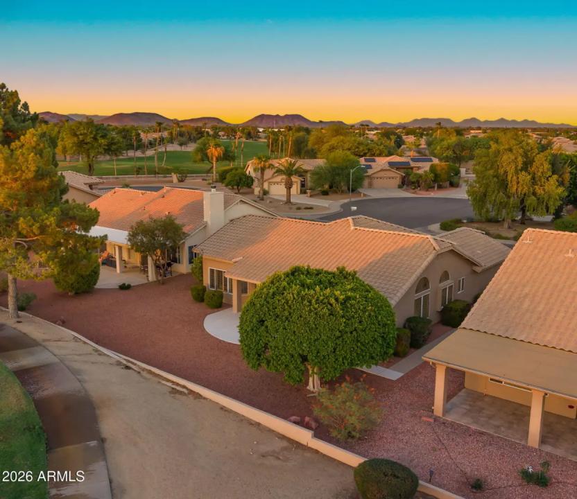 Real Estate Picture 23