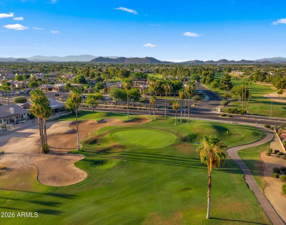 Real Estate Picture 30