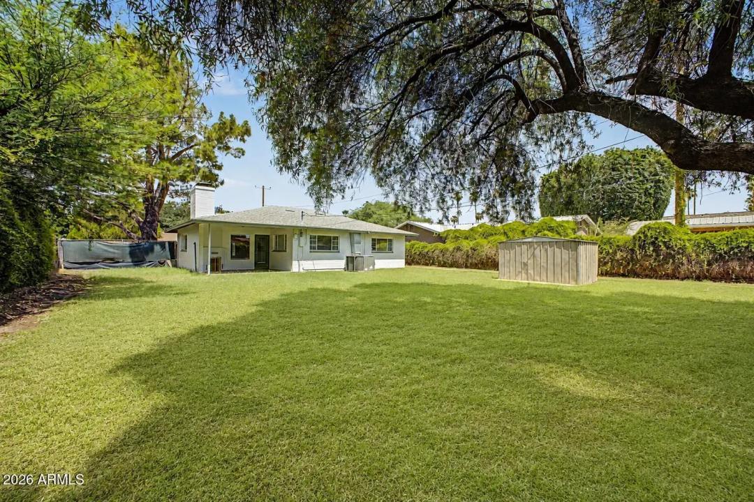 Real Estate Picture 20