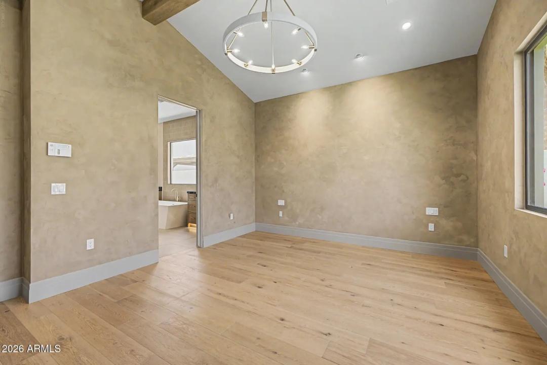 Real Estate Picture 44