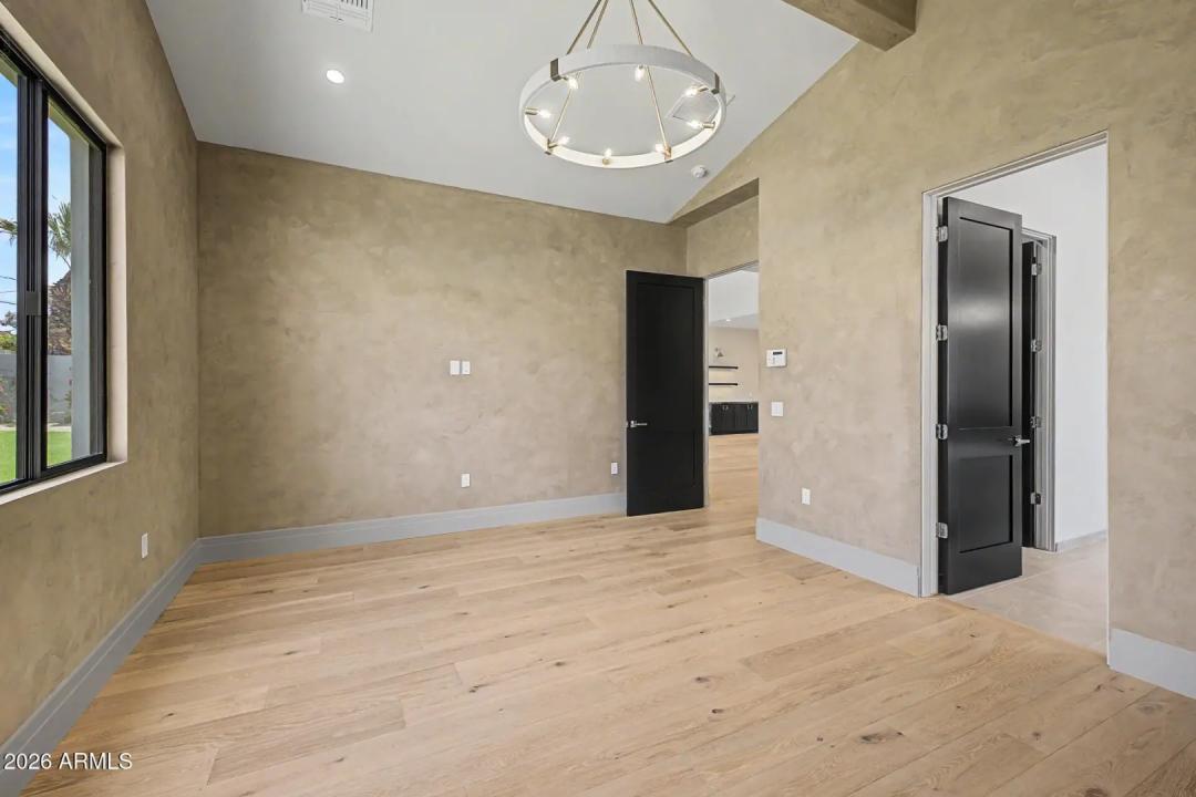 Real Estate Picture 45