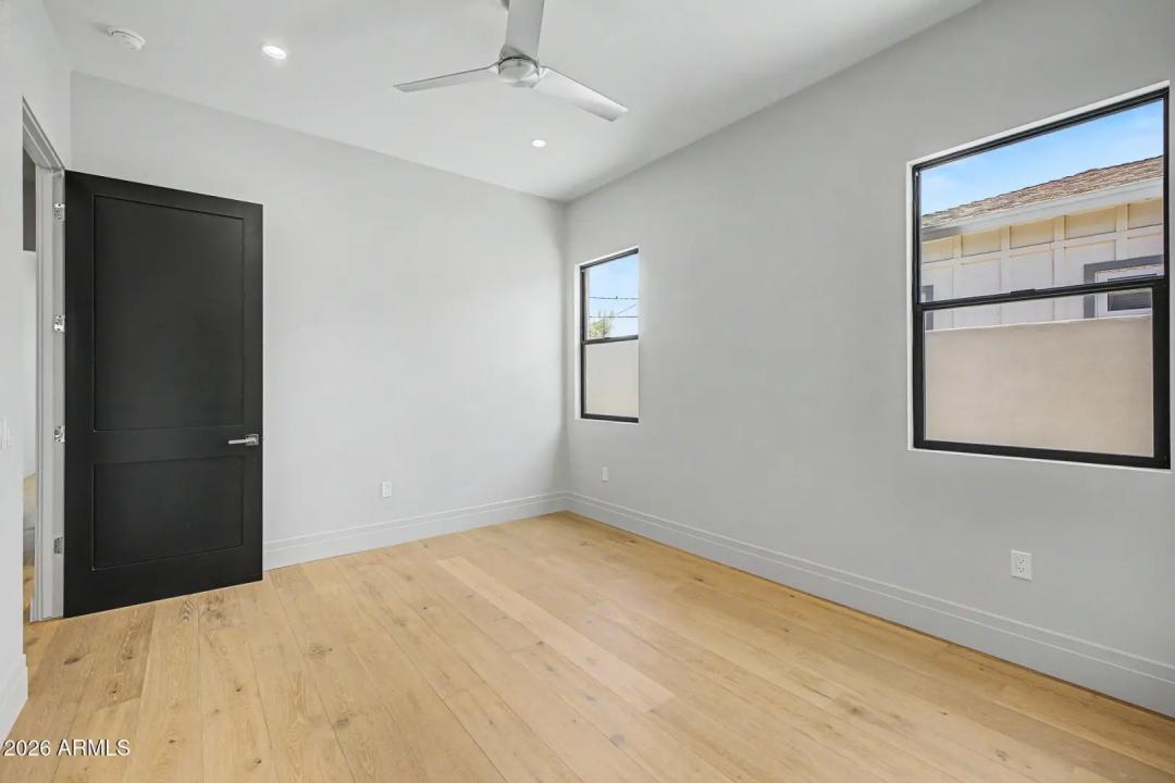 Real Estate Picture 63