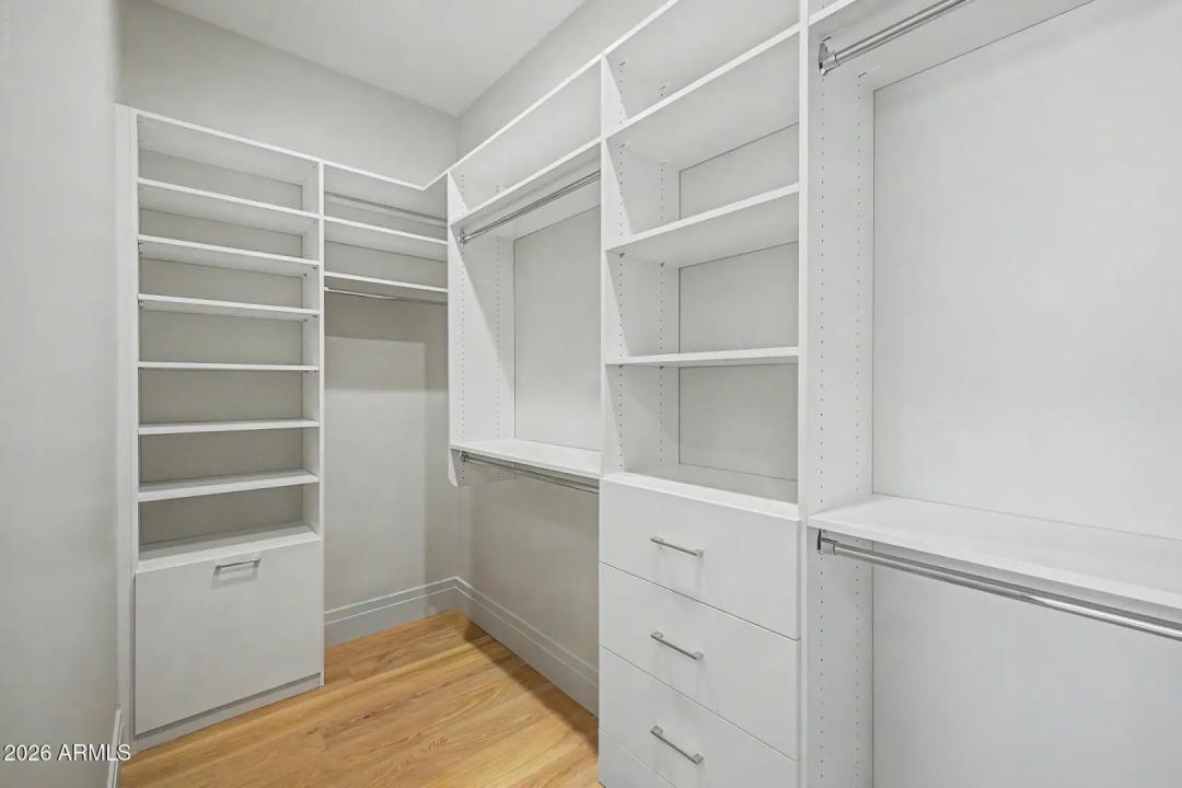 Real Estate Picture 70