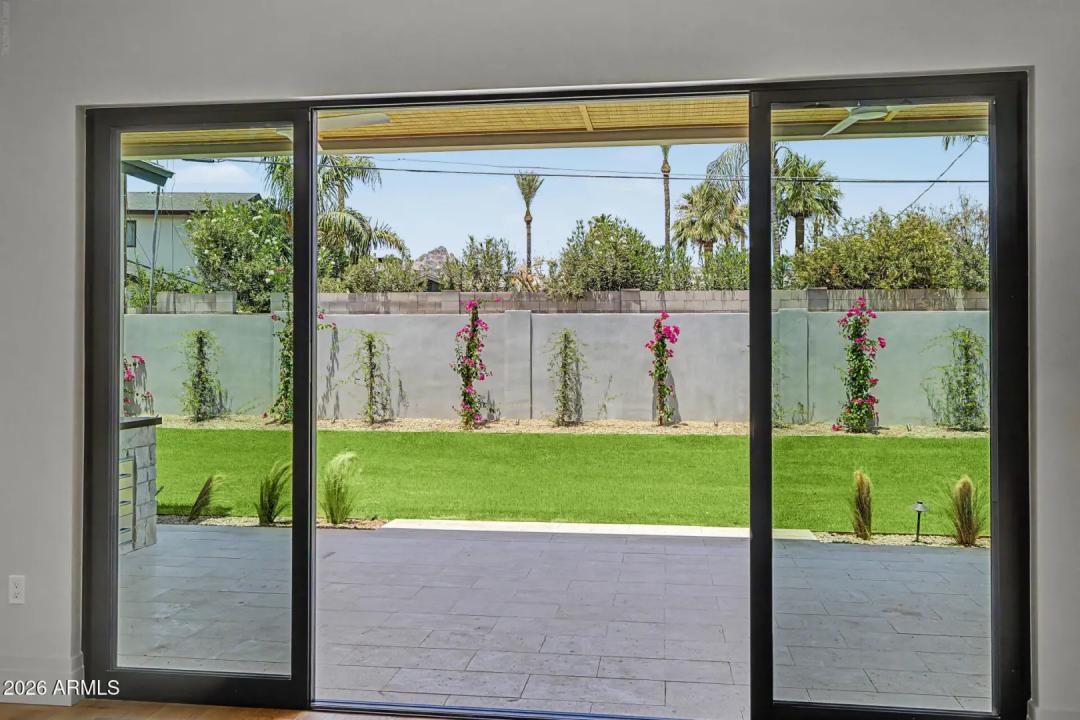 Real Estate Picture 19