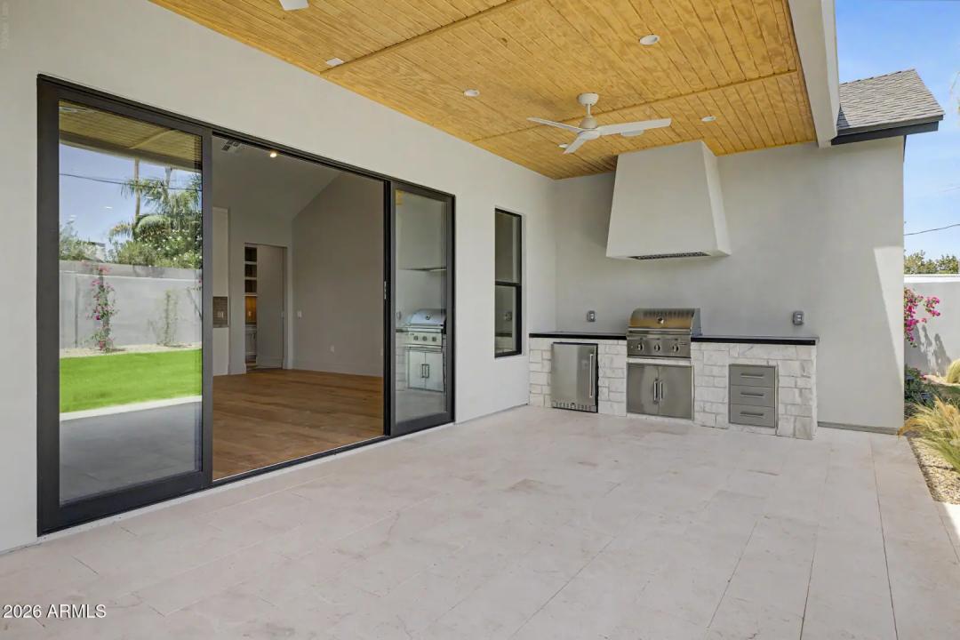 Real Estate Picture 21