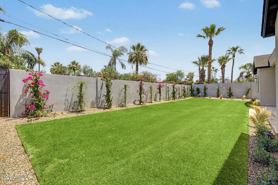 Real Estate Picture 75