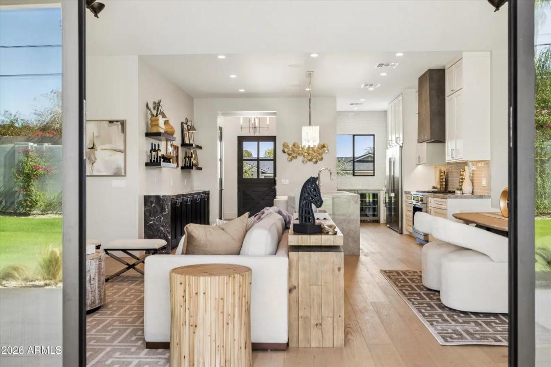 Real Estate Picture 45