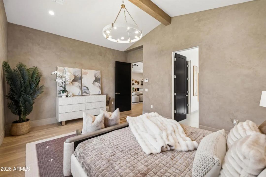 Real Estate Picture 48