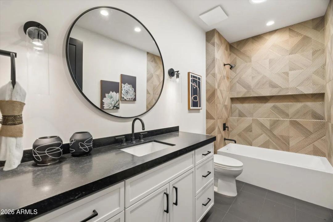 Real Estate Picture 69