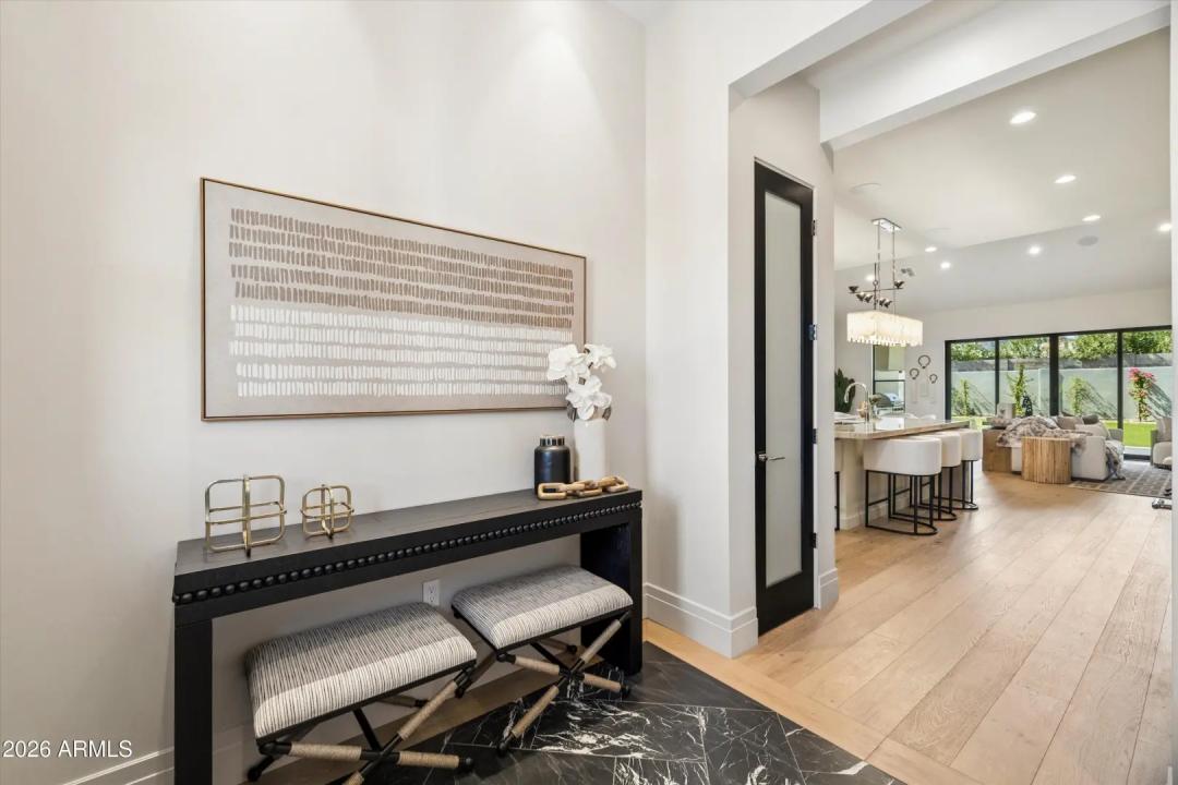 Real Estate Picture 75