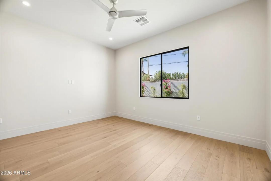 Real Estate Picture 88