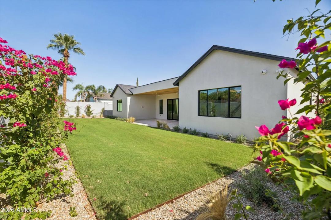 Real Estate Picture 94