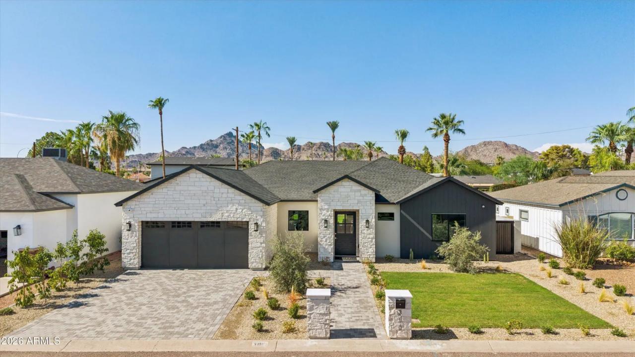 Real Estate Picture 100