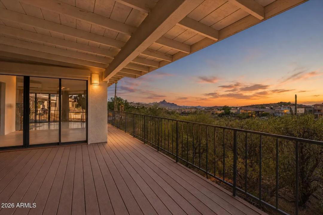 Real Estate Picture 2