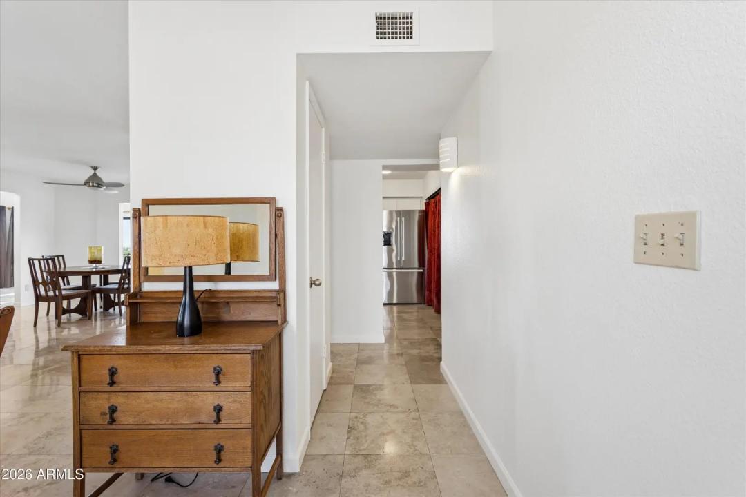 Real Estate Picture 8