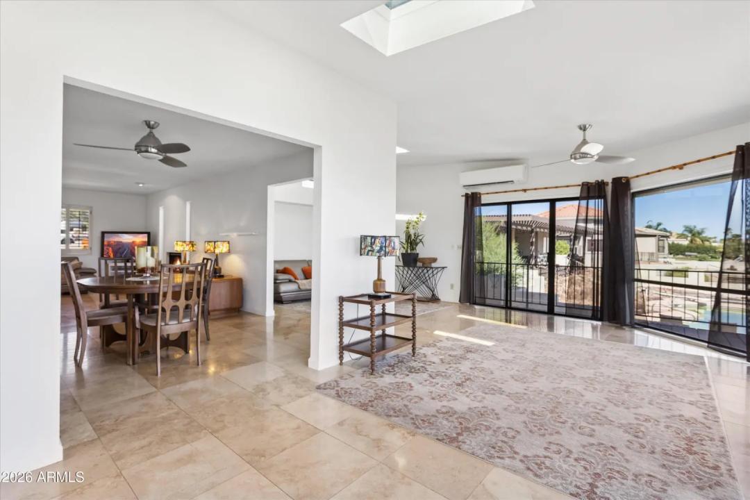 Real Estate Picture 25