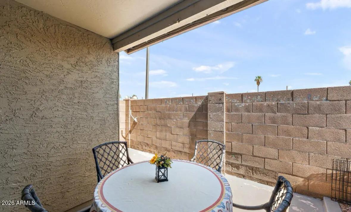Real Estate Picture 6