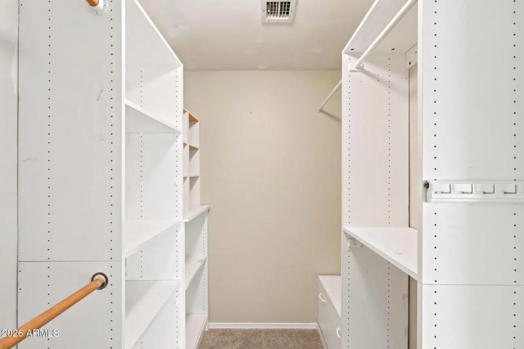 Real Estate Picture 23