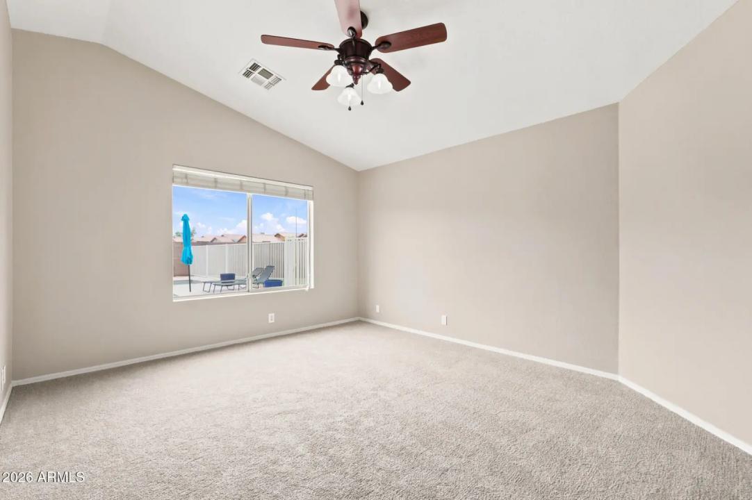 Real Estate Picture 20