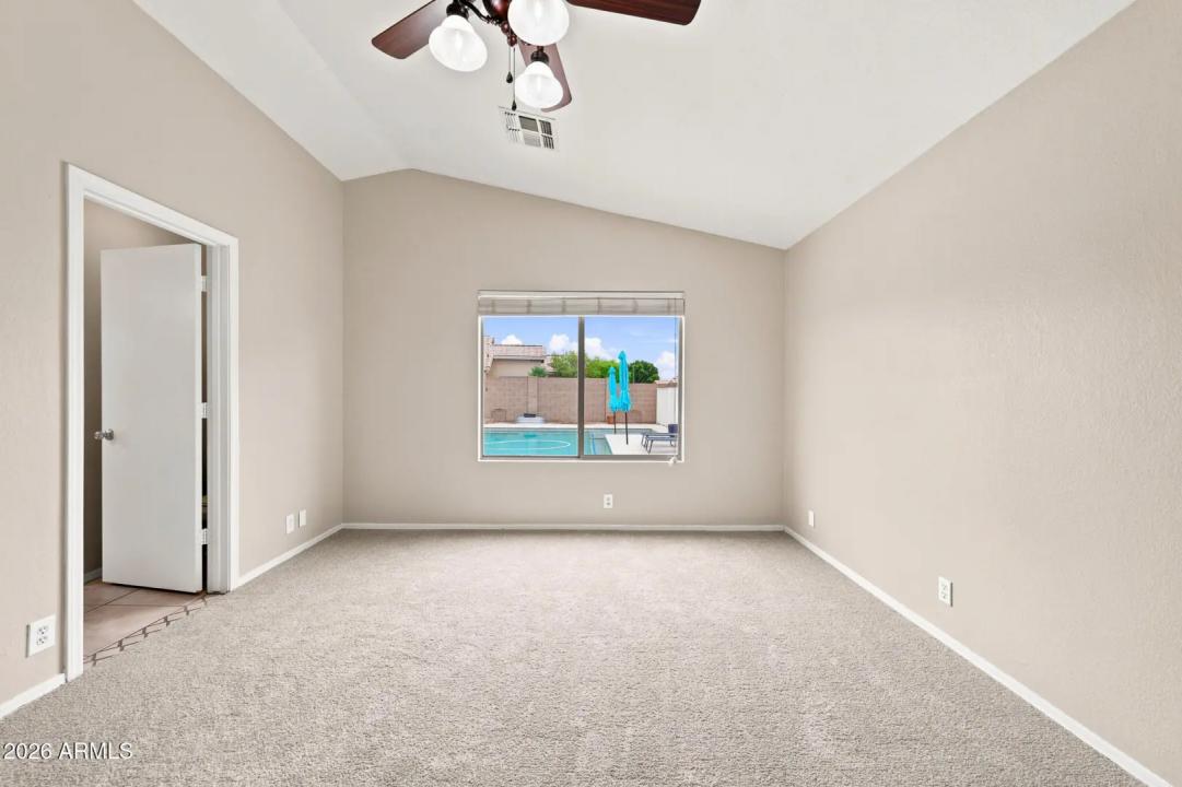 Real Estate Picture 19
