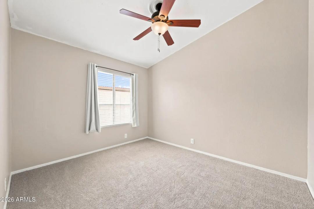 Real Estate Picture 30
