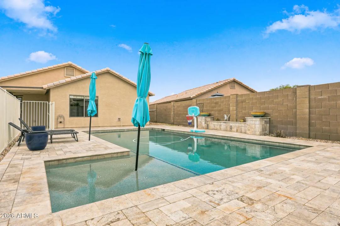 Real Estate Picture 35