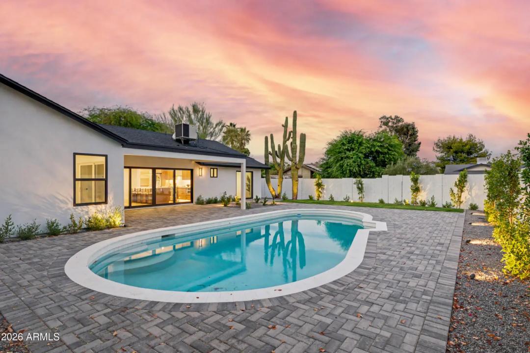 Real Estate Picture 41