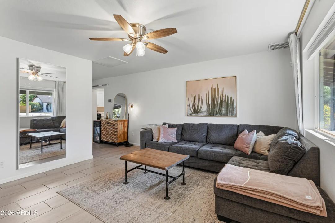Real Estate Picture 2