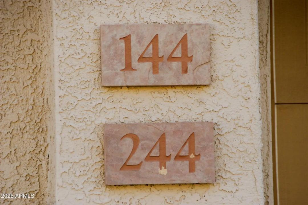 Real Estate Picture 7