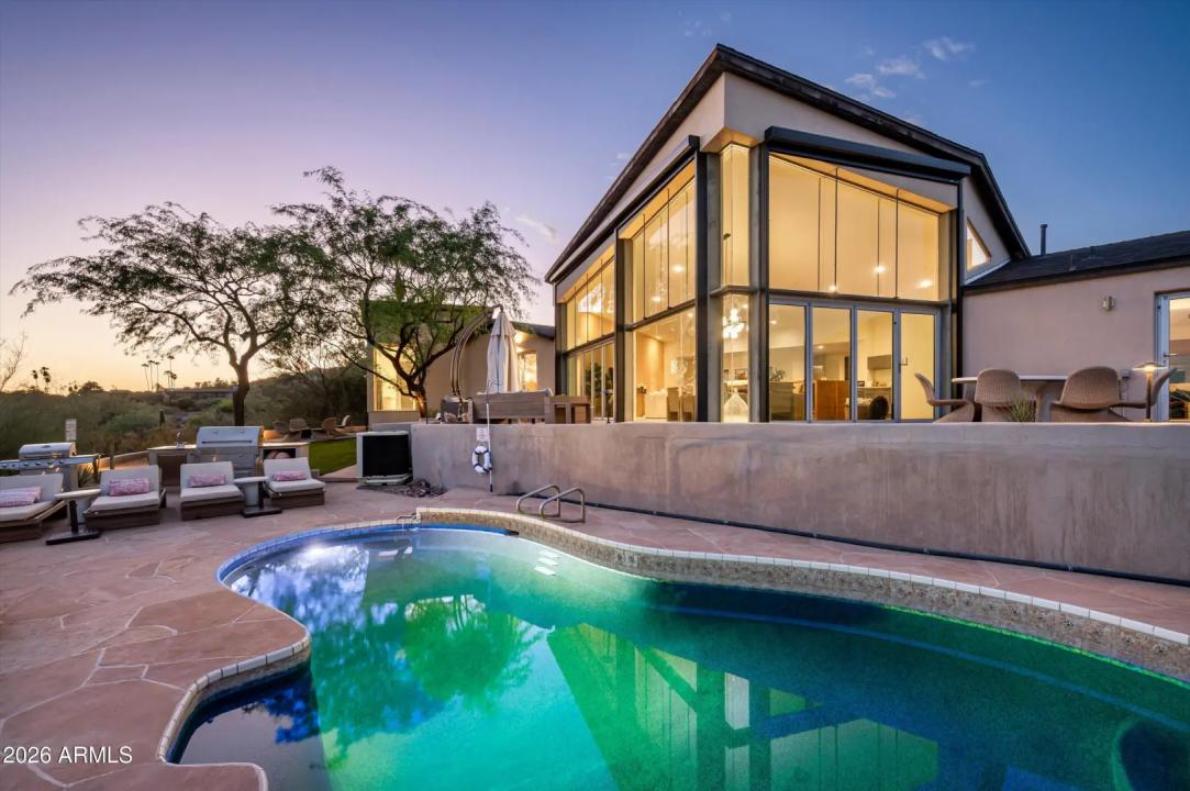 Real Estate Picture 30